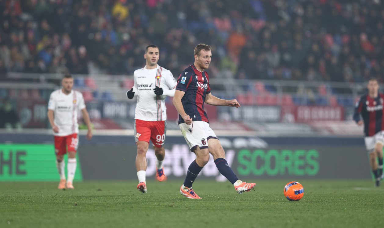 Bologna vs Cremonese (02:45 &#8211; 02/12) | Xem lại trận đấu