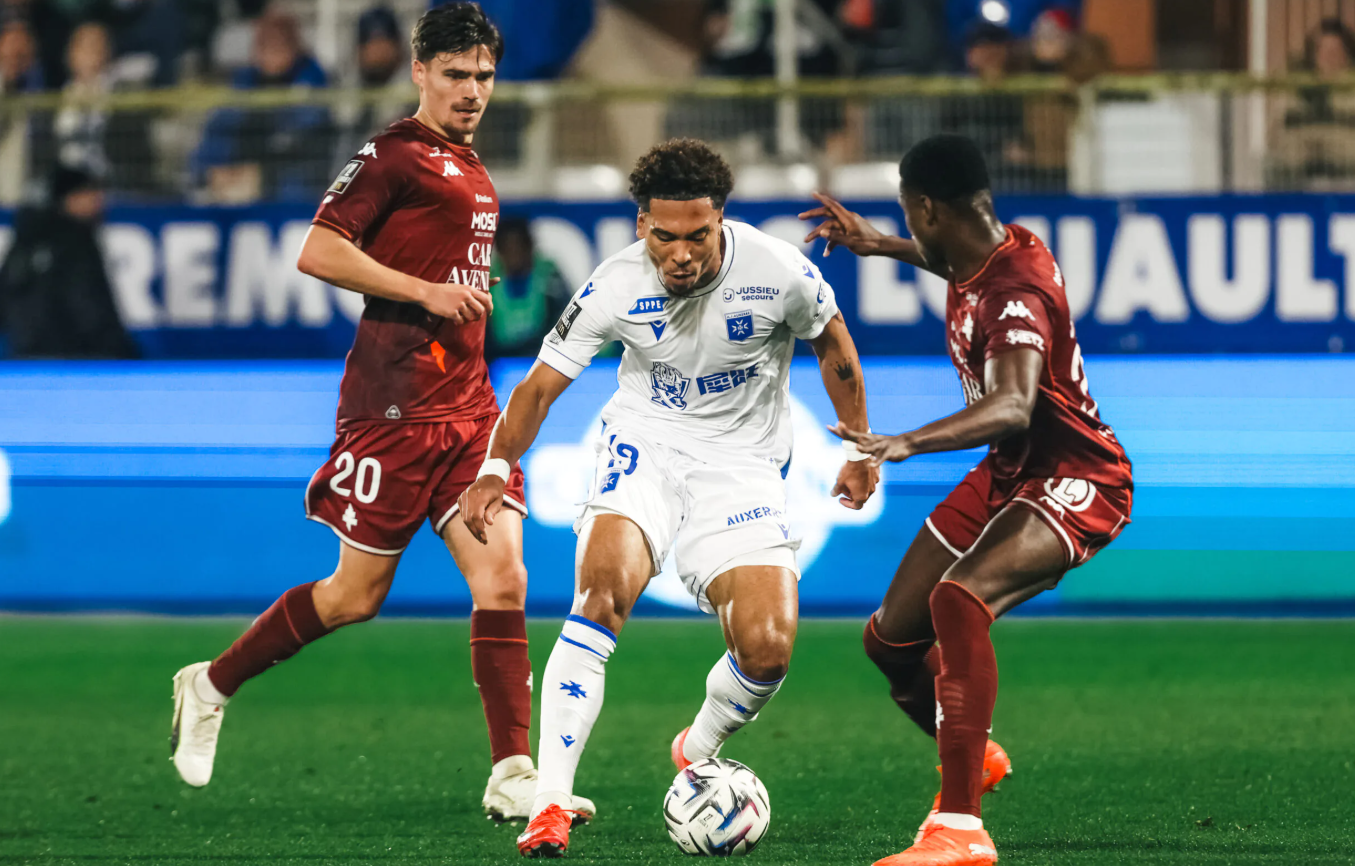 AJ Auxerre vs Metz (23:15 &#8211; 07/12)