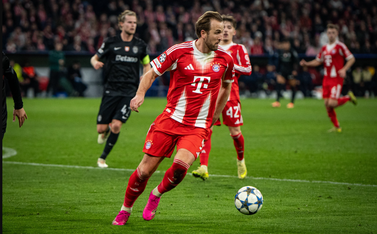 Bayern Munich vs Sporting CP (00:45 &#8211; 10/12)