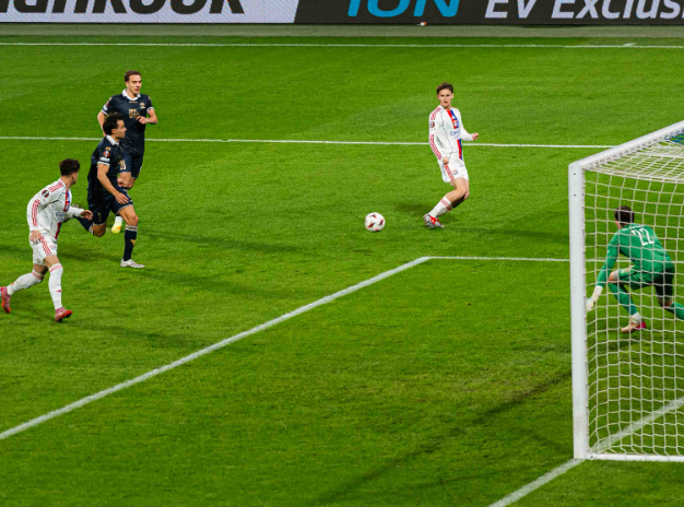 Lyon vs Go Ahead Eagles (03:00 – 12/12)